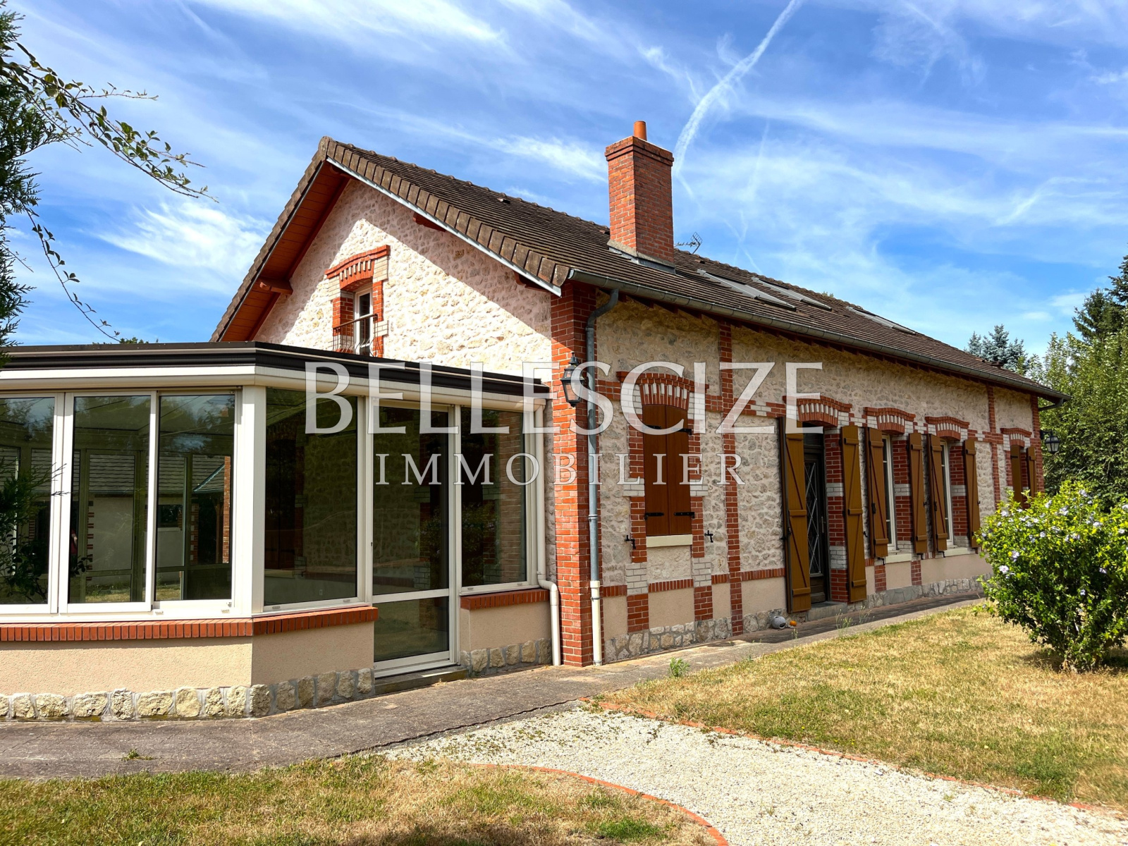 Maison 9 pièces 185 m² · à Lorris · 185 m² · 336 000 €